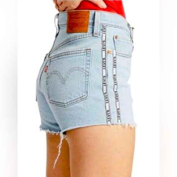 Levi’s 501 High Rise Side Logo Shorts - Picture 2 of 8